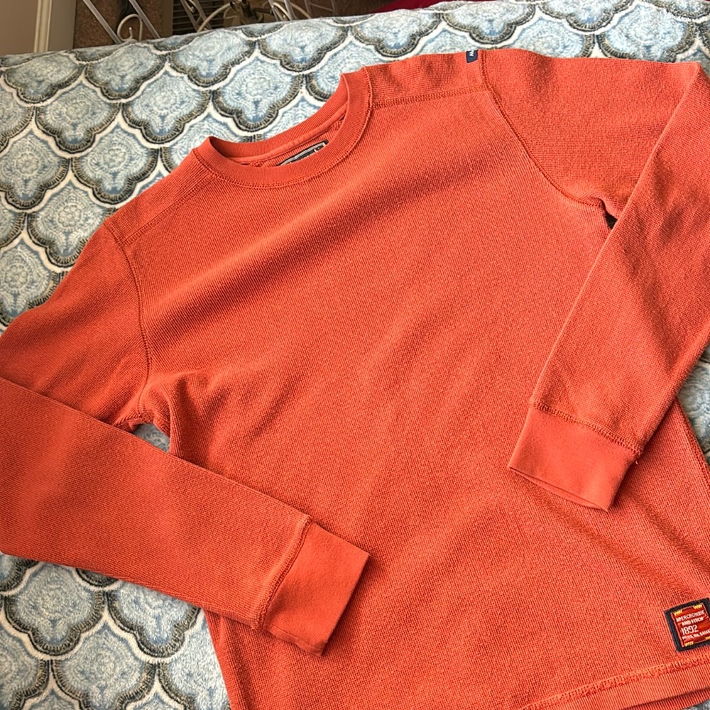 Abercrombie men’s long sleeve